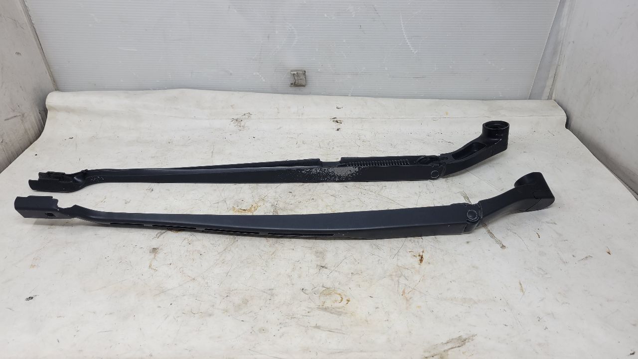 2017 SIERDEN15 FRONT WINDSHIELD WIPER ARMS PAIR 28386 - image 1