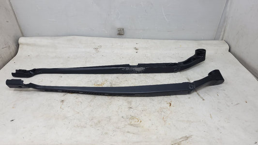 2017 SIERDEN15 FRONT WINDSHIELD WIPER ARMS PAIR 28386 - image 1