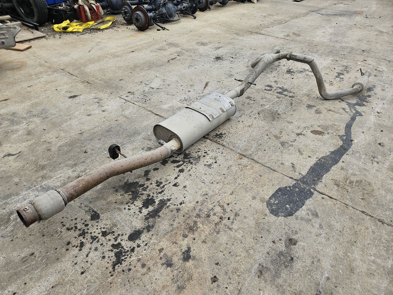 2022 SILVRDO15 OEM EXHAUST CATBACK ZR2 DUAL OUTLET 28398 - image 6