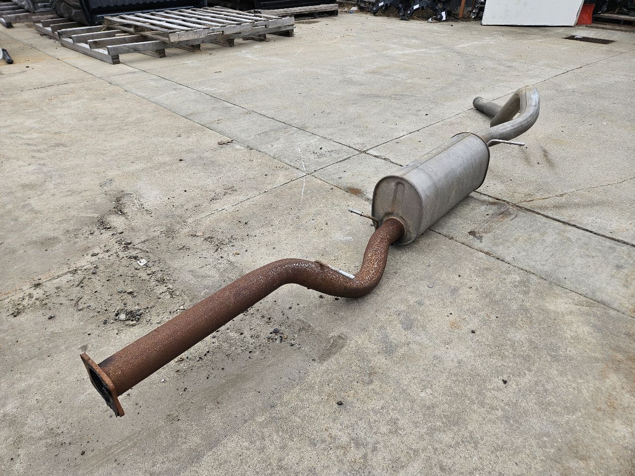 2005 SIERRA250 OEM LLY DURAMAX CATBACK EXHAUST 28401 - image 3