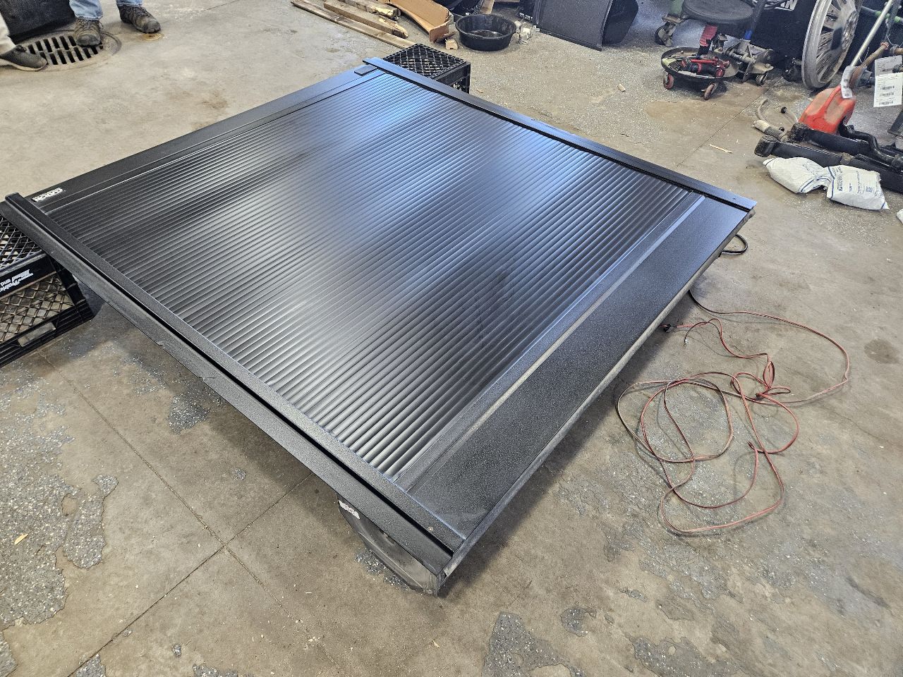 2022 SILVRDO15 GatorTrax MX Electric Tonneau Cover 28402 - image 9