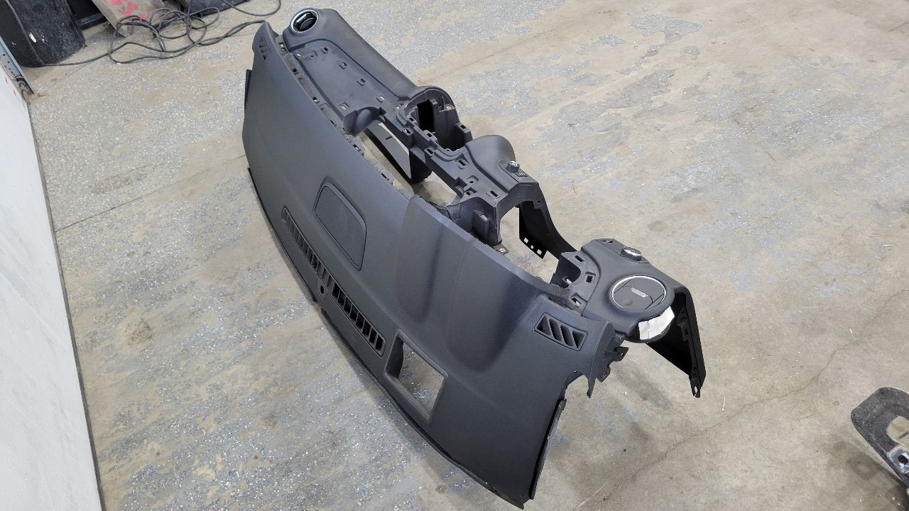 2014 CAMARO DASH PANEL WITH RH INFLATOR 28419 - image 10