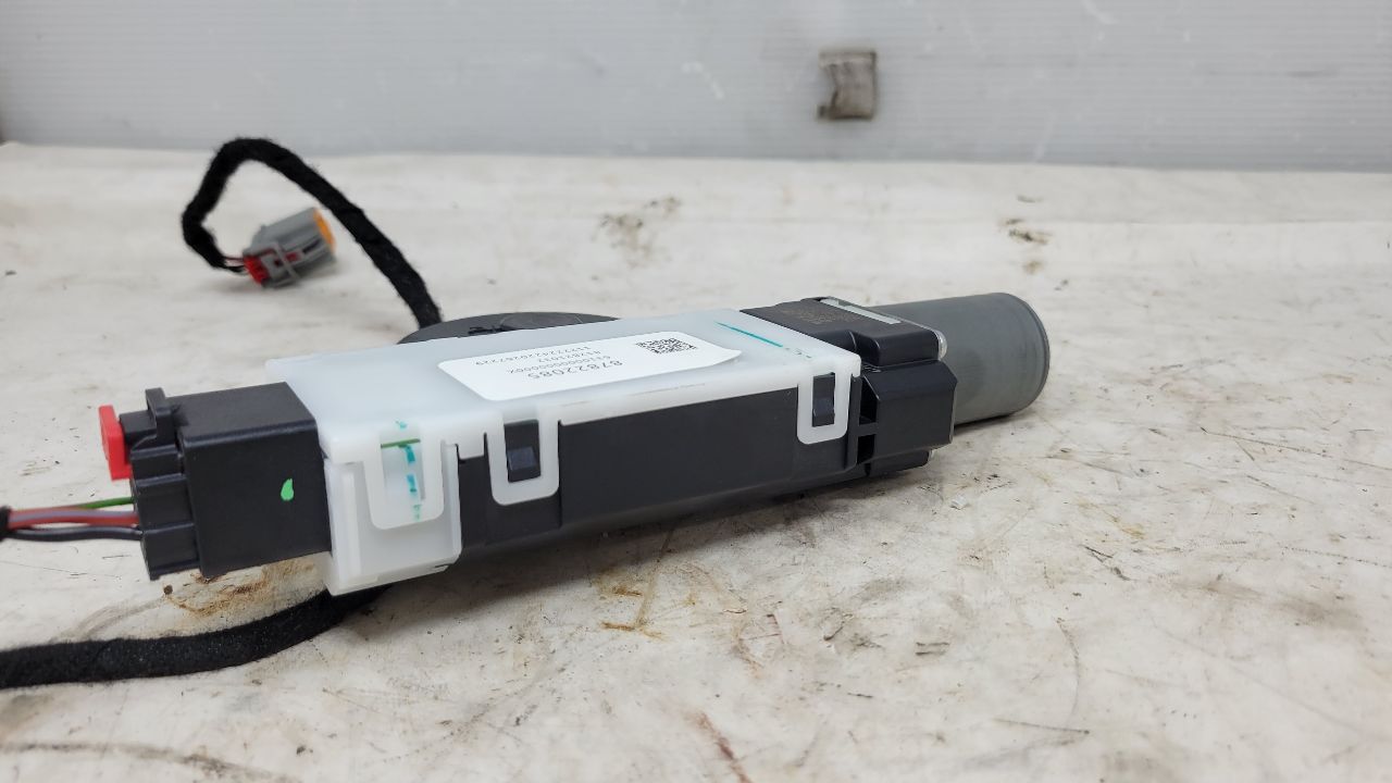 2022 SILVRDO15 OEM SUN ROOF MOTOR & WIRING 25K 28440 - image 5