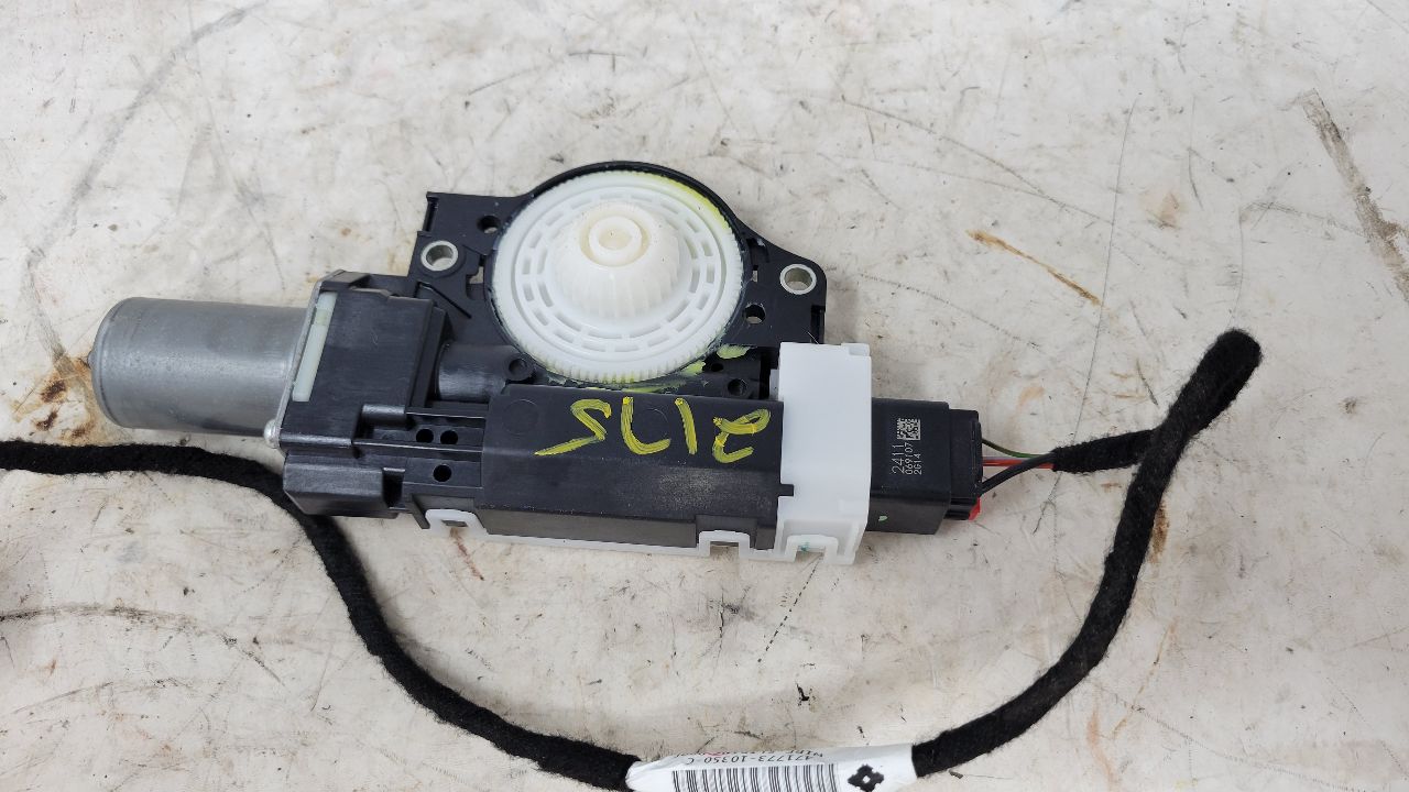 2022 SILVRDO15 OEM SUN ROOF MOTOR & WIRING 25K 28440 - image 8