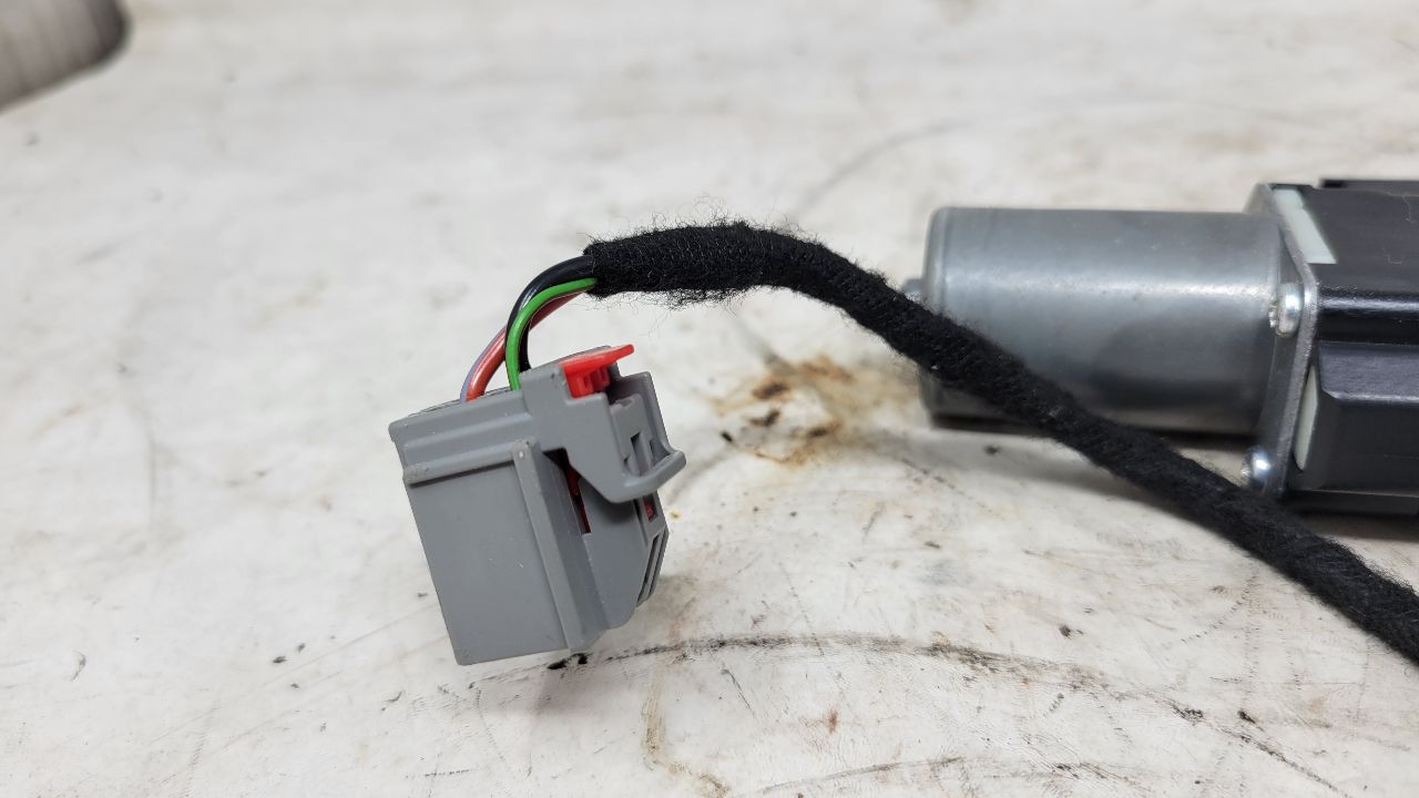 2022 SILVRDO15 OEM SUN ROOF MOTOR & WIRING 25K 28440 - image 9
