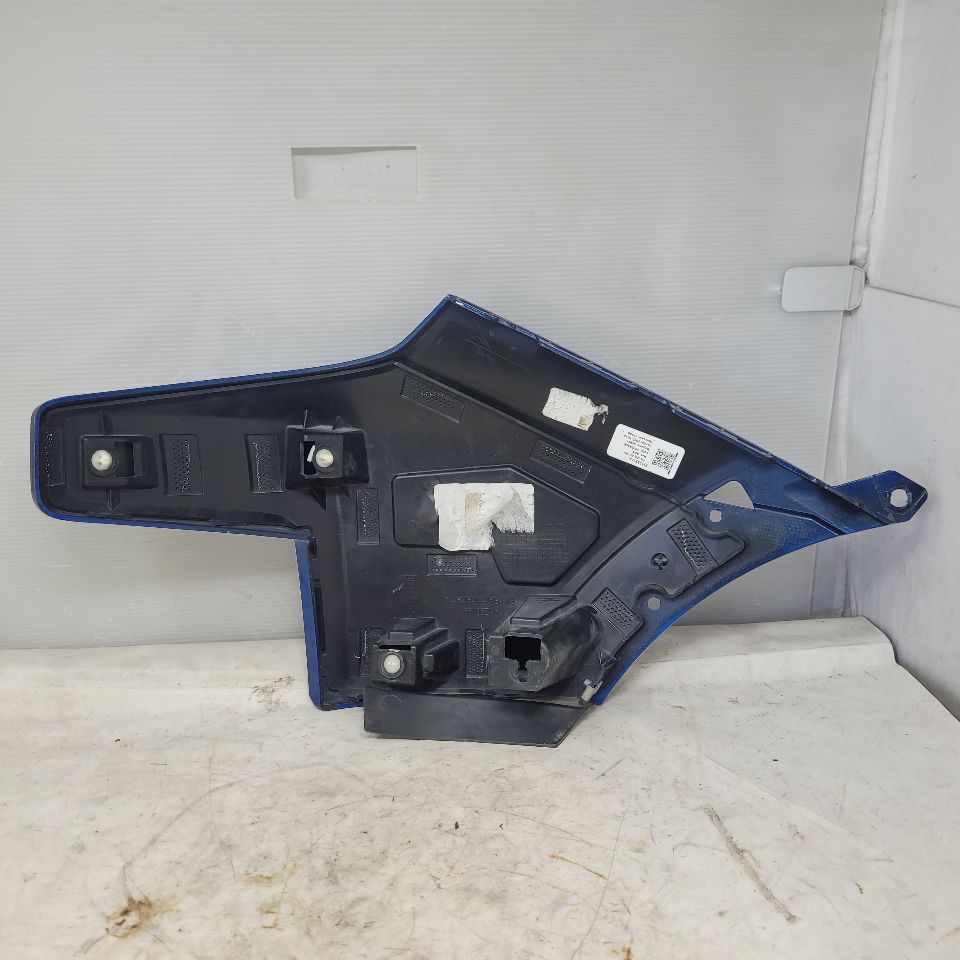 2022 SILVRDO15 RH PASSENGER BUMPER FILLER BLUE 28502 - image 8