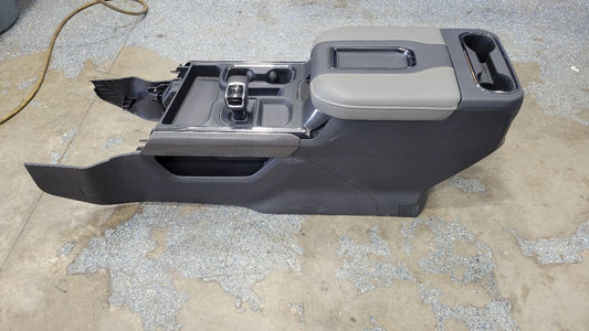 2022 SILVRDO15 ZR2 CENTER CONSOLE BLACK & GREY 28506 - image 1