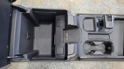 2022 SILVRDO15 ZR2 CENTER CONSOLE BLACK & GREY 28506 - image 4