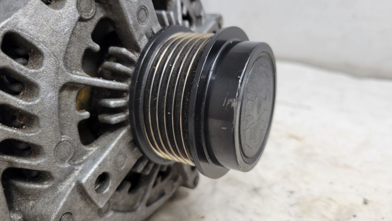 2022 CAMARO OEM ALTERNATOR - CONNECTOR BROKE 32K 28522 - image 9