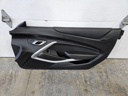 2020 CAMARO RH PASSENGER DOOR TRIM PANEL COUPE 28556 - image 2