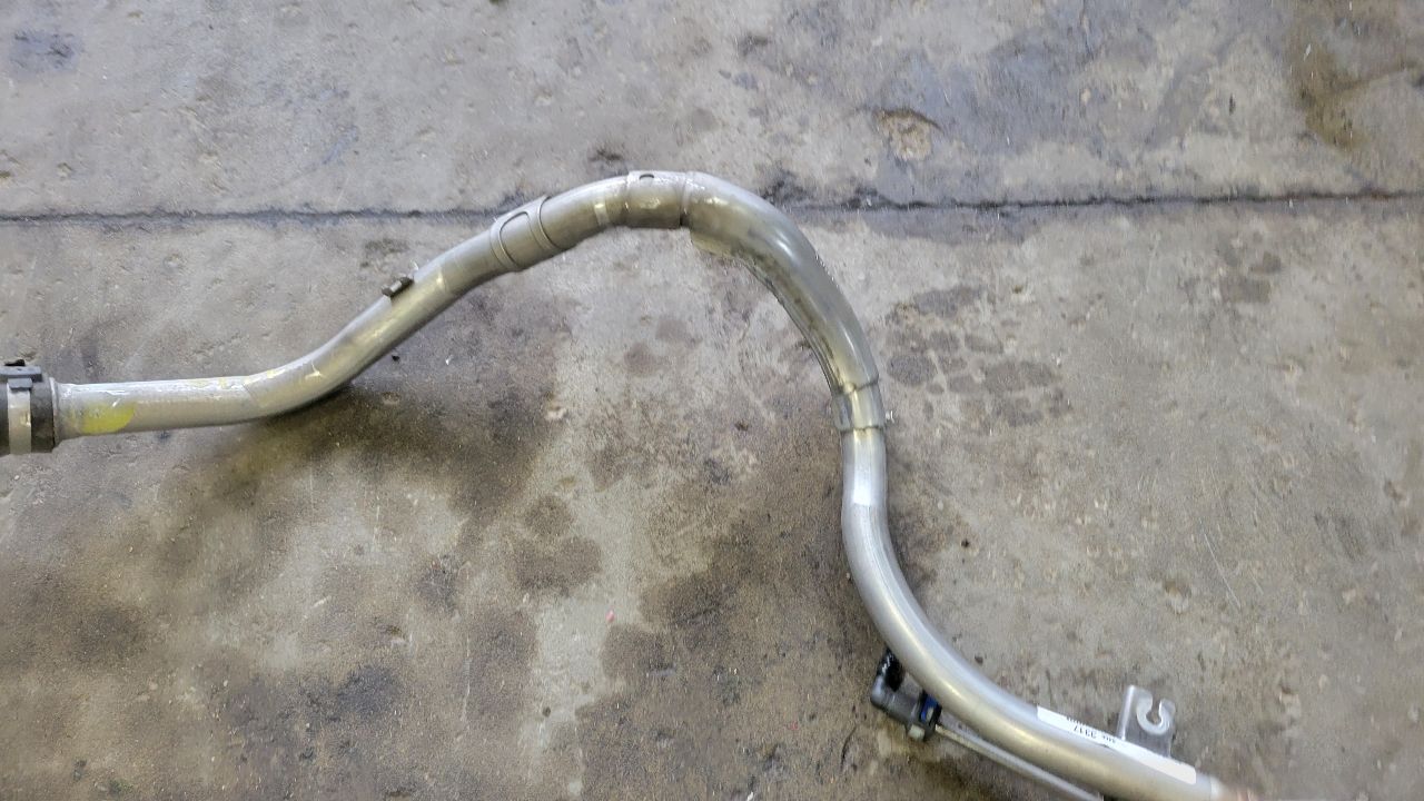 2020 CAMARO COUPE FUEL FILLER GAS NECK 84683317 28571 - image 7