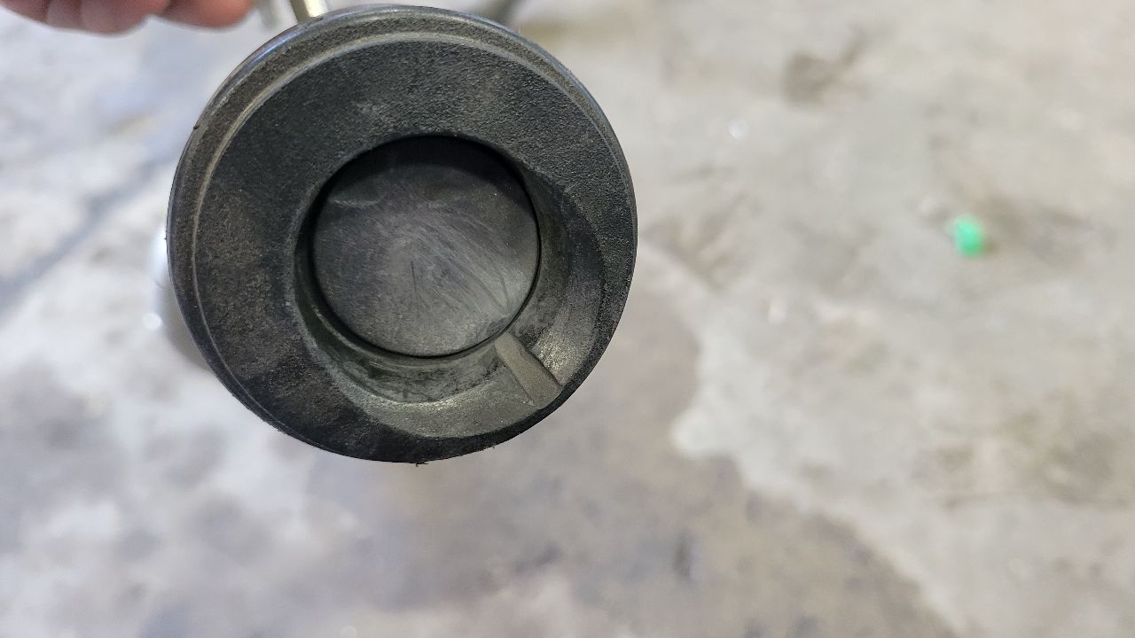 2020 CAMARO COUPE FUEL FILLER GAS NECK 84683317 28571 - image 11