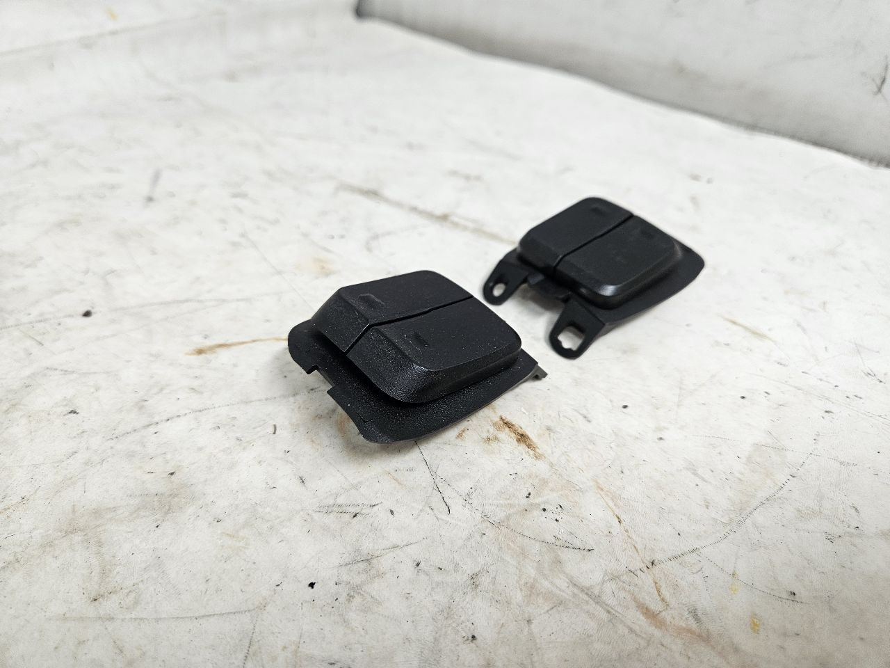 2019 SIERRA150 VOLUME & FAVORITE SWITCHES 13528614 28588 - image 3