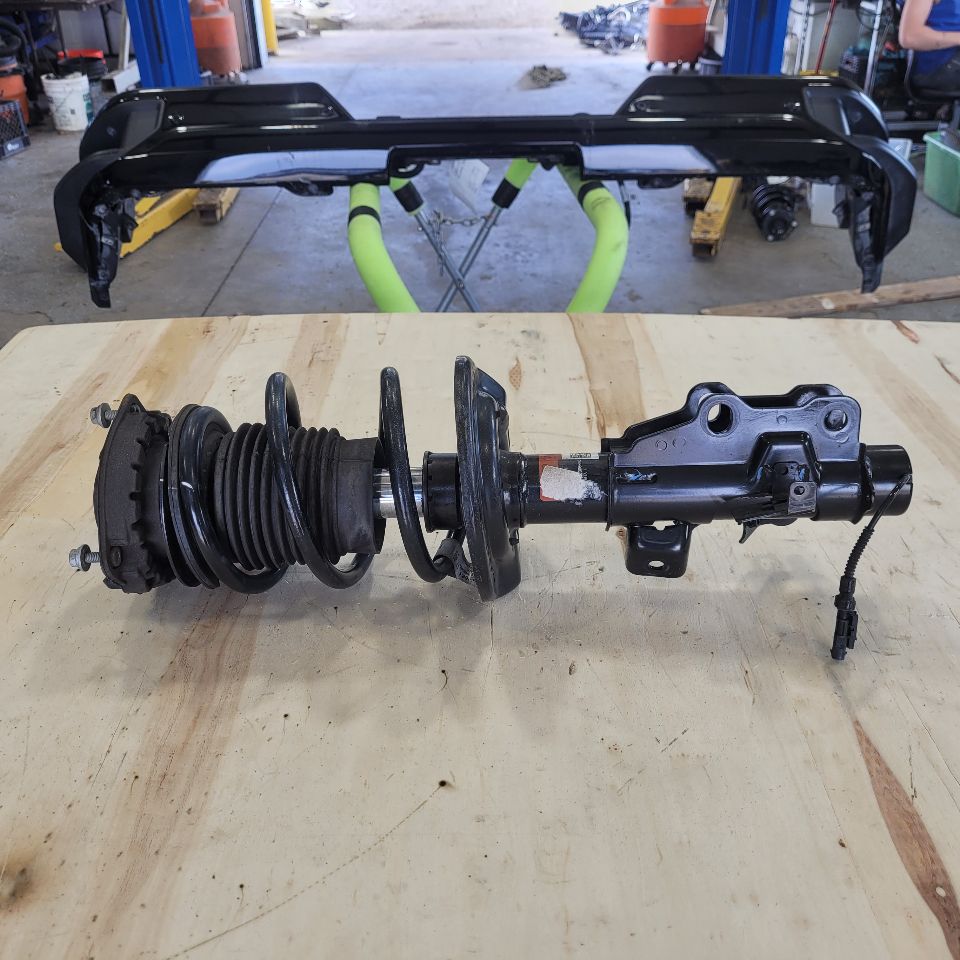 2020 CAMARO RH MAGNERIDE STRUT 49K 84421288 28615 - image 3