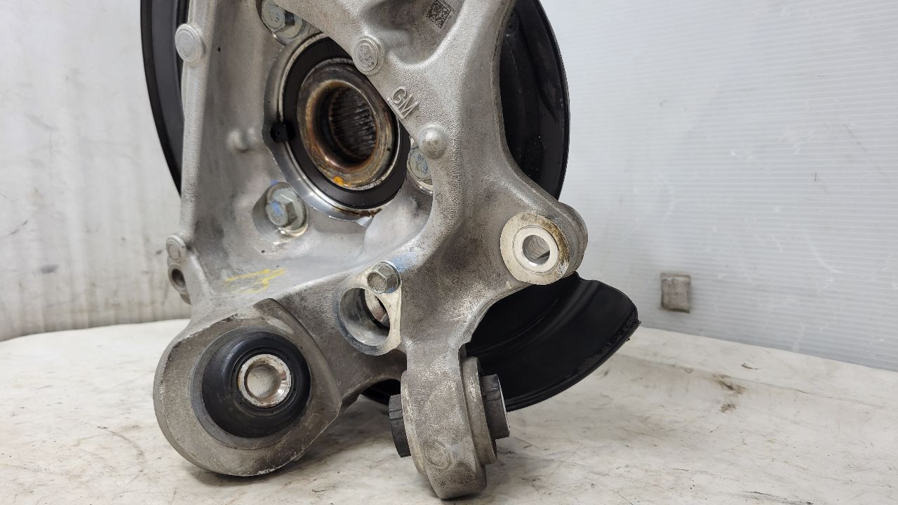 2020 CAMARO LH DRIVER REAR SPINDLE SS 1LE 28635 - image 11