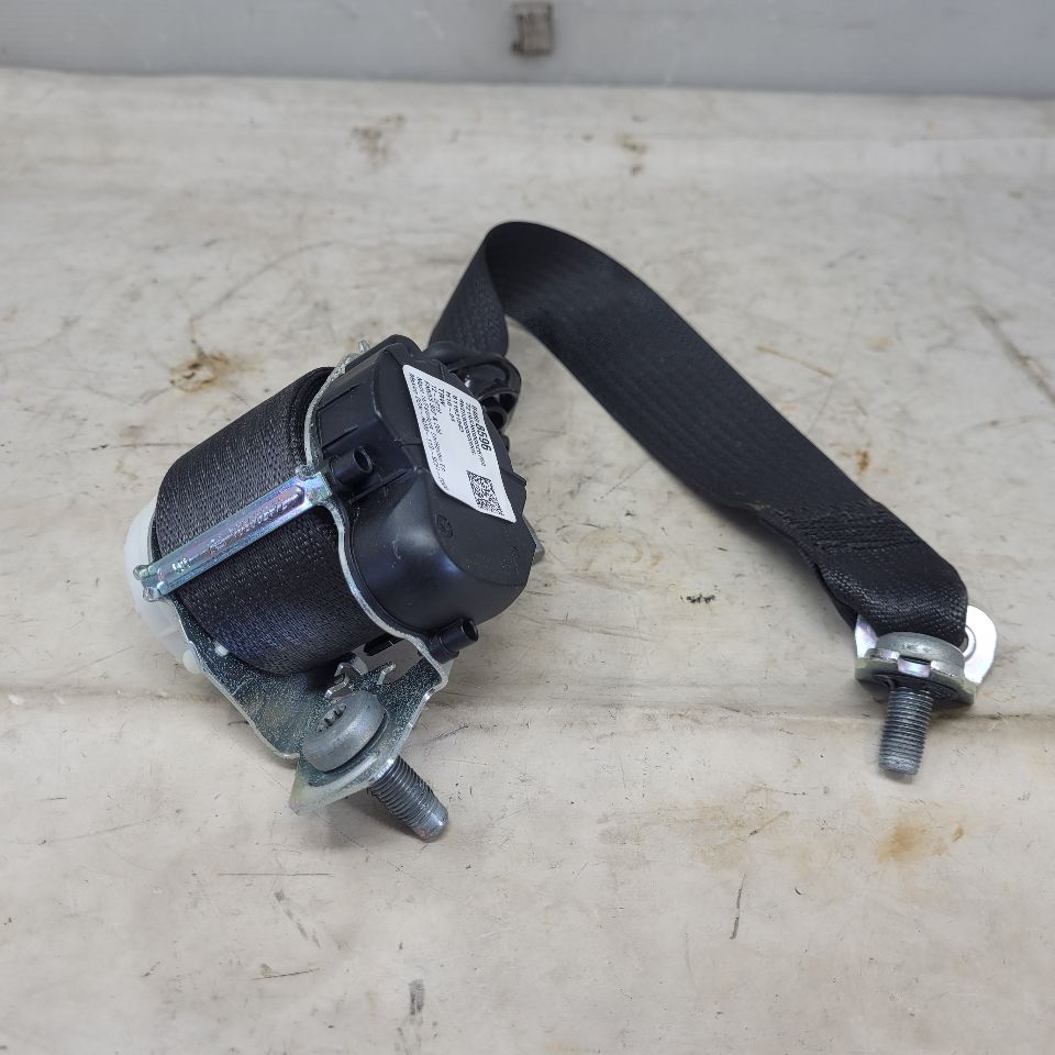 2020 CAMARO LH DRIVER REAR SEAT BELT RETRACTOR 28646 - image 3