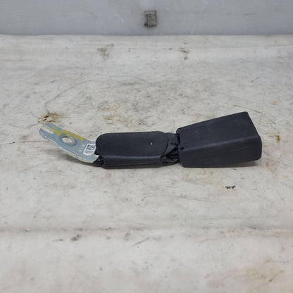 2020 CAMARO REAR SEAT BELT BUCKLE LH RH 84496659 28649 - image 1