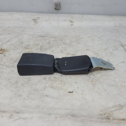 2020 CAMARO REAR SEAT BELT BUCKLE LH RH 84496659 28649 - image 6