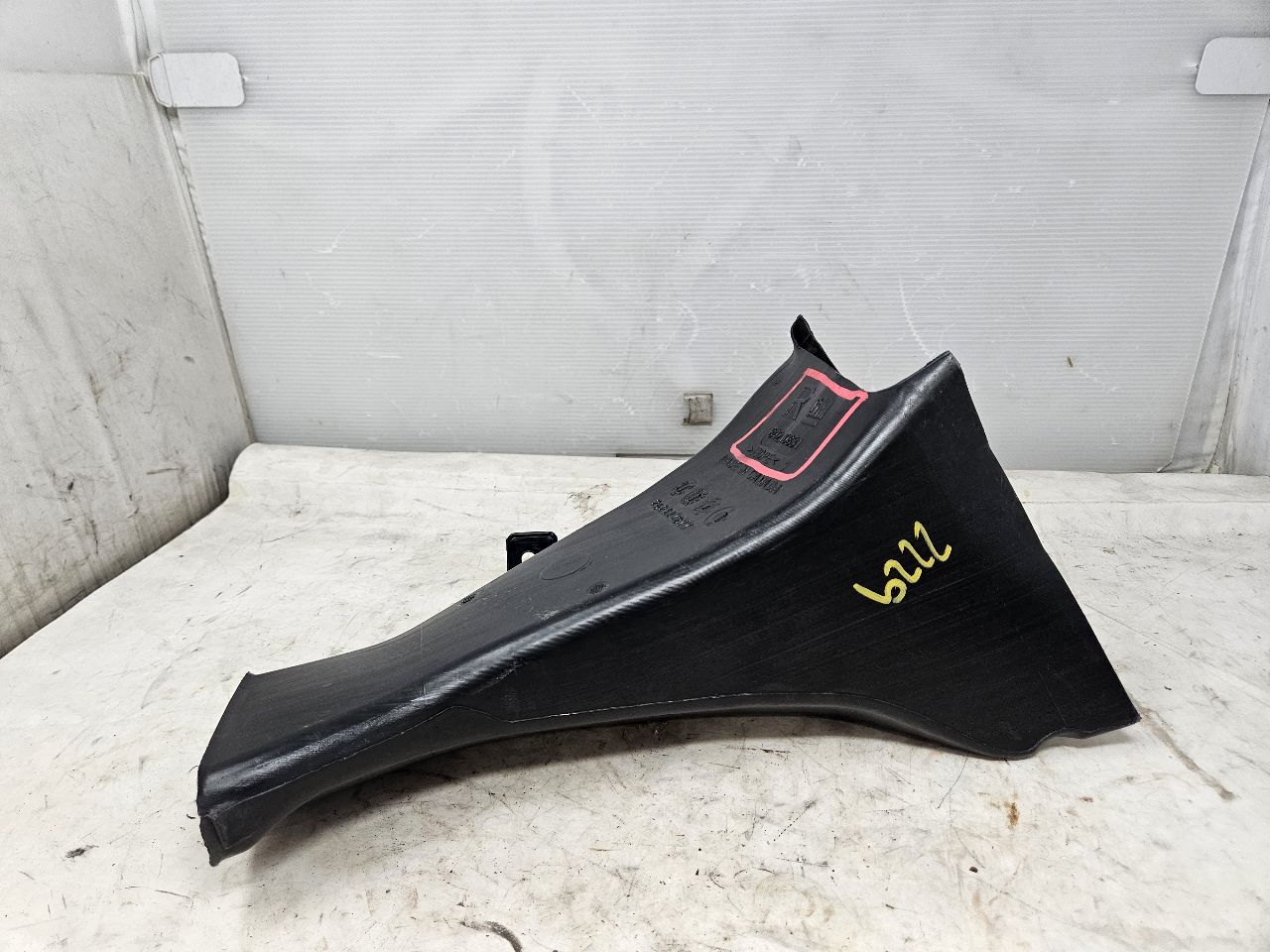 2020 CAMARO RH PASSENGER BRAKE DUCT 84210831 28678 - image 5
