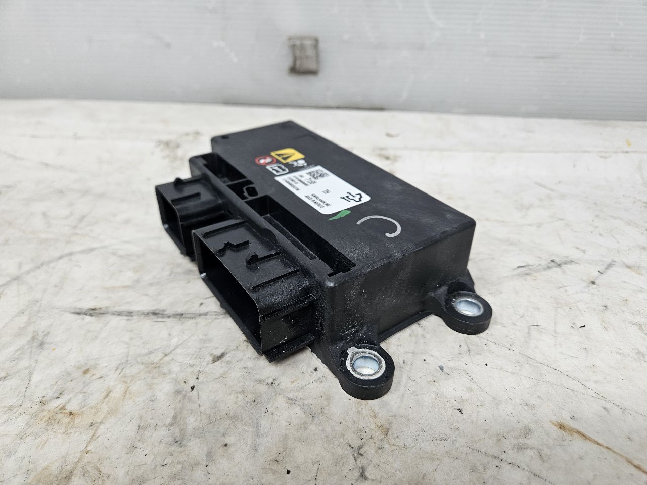 2020 CAMARO CRASH MODULE 13537158 NO CODES 28690 - image 4