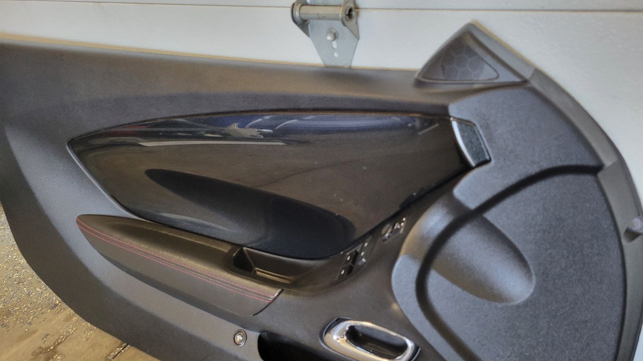 2015 CAMARO DOOR PANEL BLACK RED STITCHING PAIR 28775 - image 6