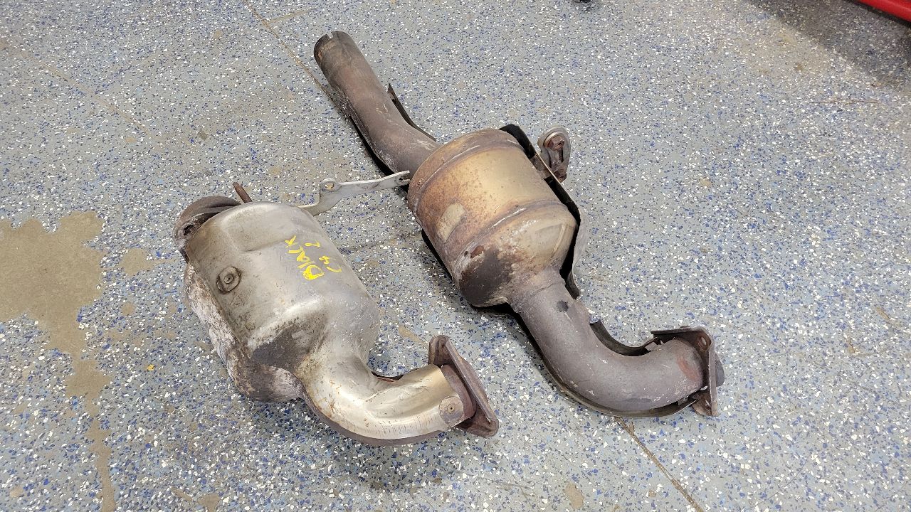 1994 CORVETTE LT1 5.7 EXHAUST LEAD Y PIPES PAIR 28839 - image 3
