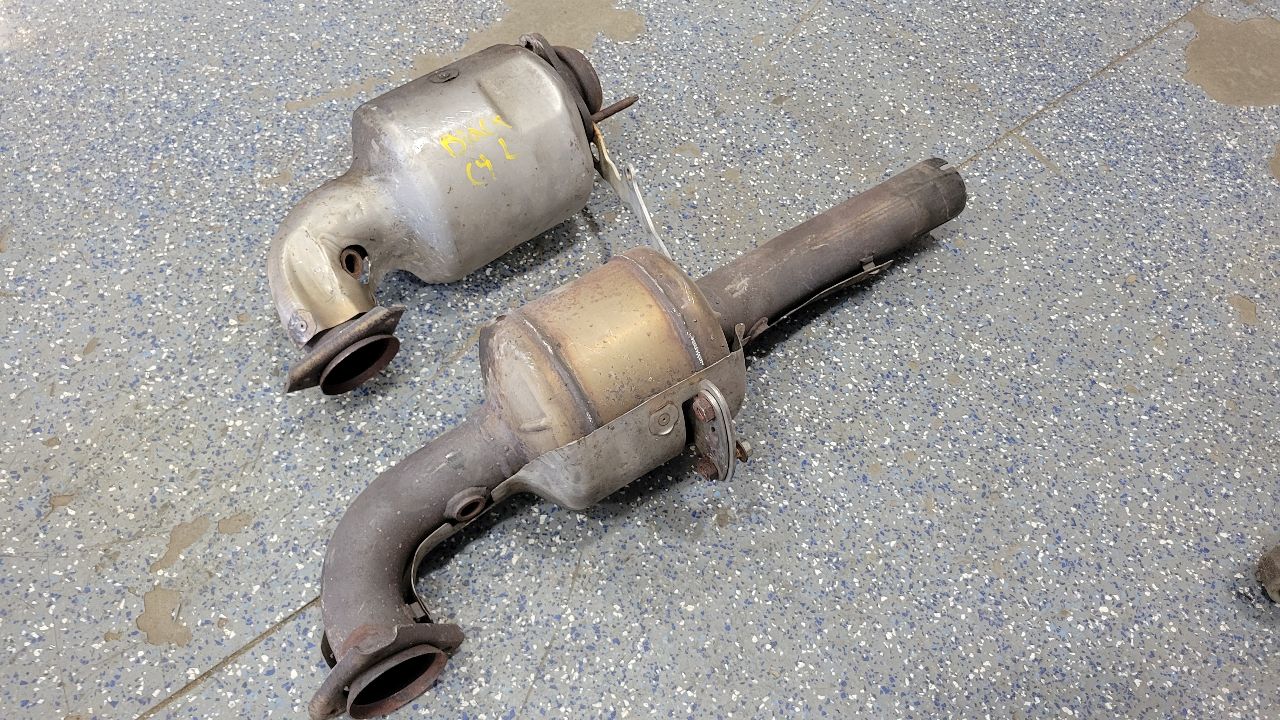 1994 CORVETTE LT1 5.7 EXHAUST LEAD Y PIPES PAIR 28839 - image 4