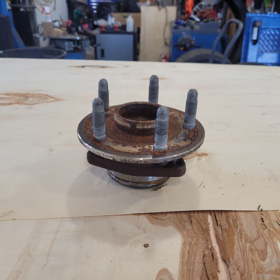 2014 CAMARO OEM REAR SS 1LE WHEEL HUB 17K MILES 28858 - image 7