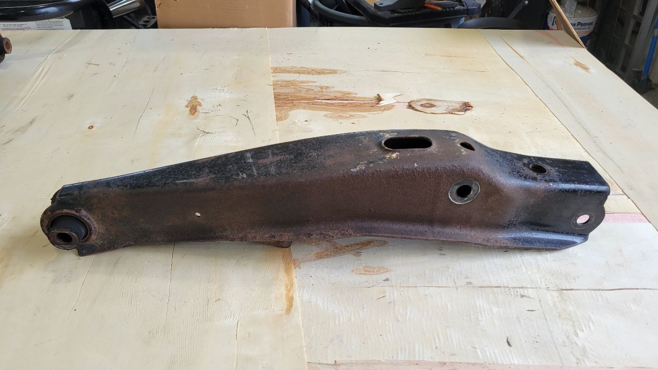 2014 CAMARO LOWER CONTROL ARM FITS LH & RH SIDES 28865 - image 4
