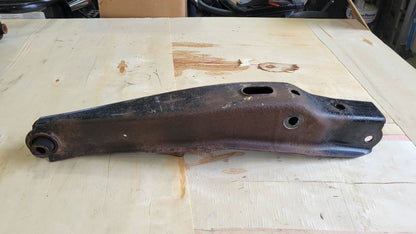 2014 CAMARO LOWER CONTROL ARM FITS LH & RH SIDES 28865 - image 4