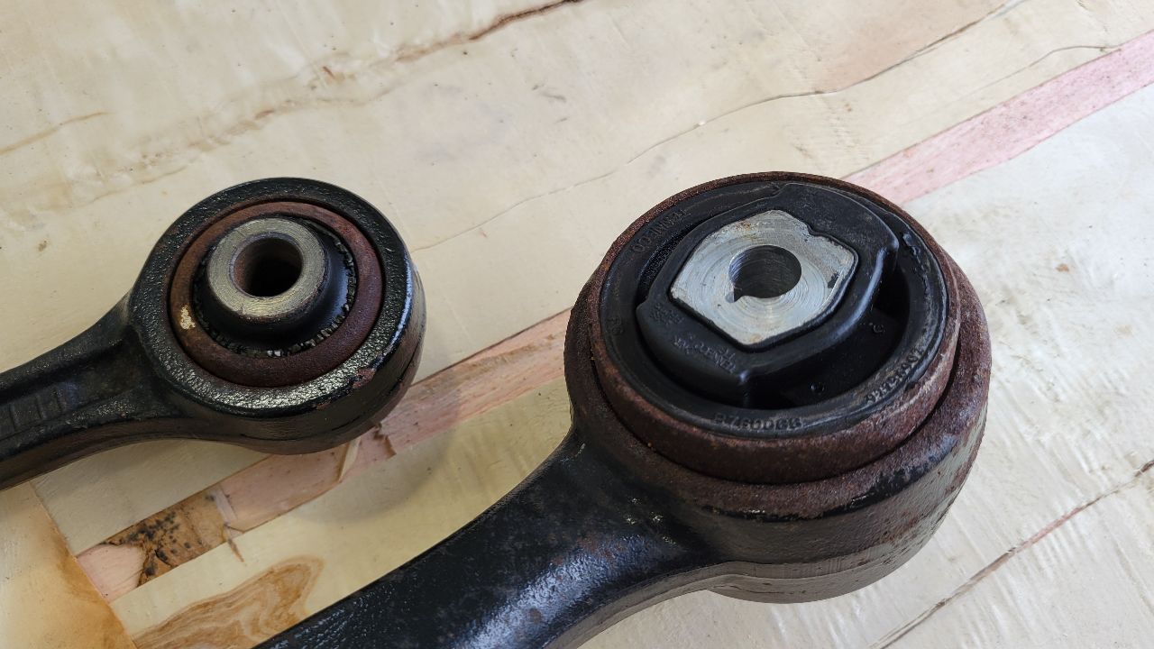 2014 CAMARO LH FRONT LOWER CONTROL ARMS PAIR 17K 28868 - image 9