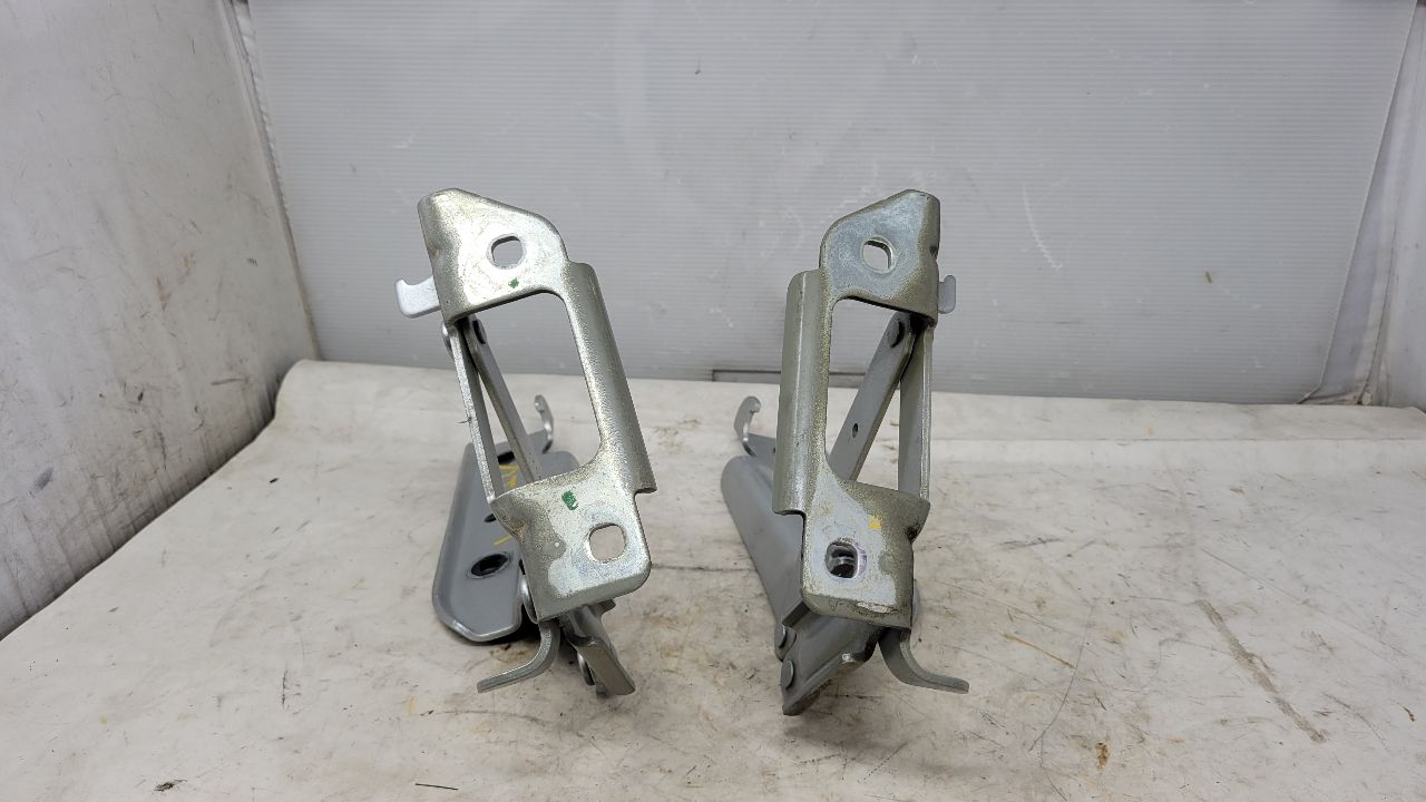 2014 CAMARO HOOD HINGES PAIR SILVER LH RH 28899 - image 7