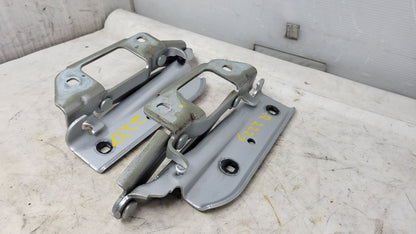 2014 CAMARO HOOD HINGES PAIR SILVER LH RH 28899 - image 2