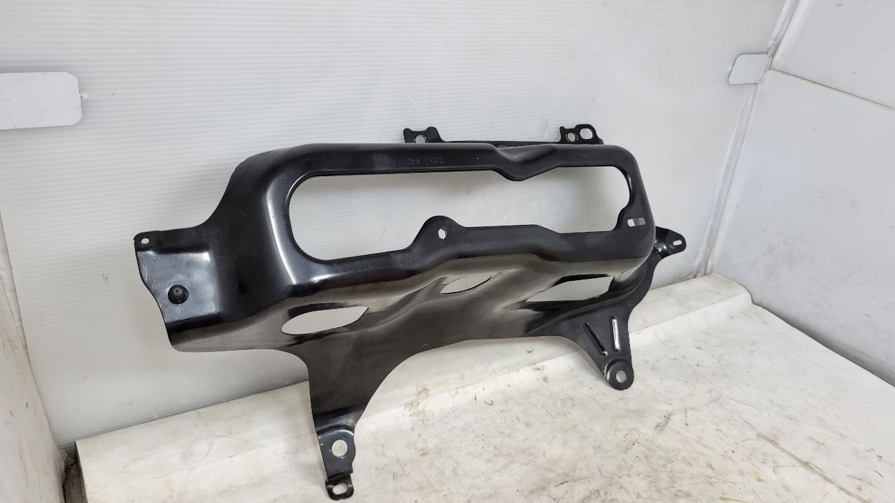 2014 CAMARO RH PASSENGER TAIL LIGHT BUCKET MOUNT 28907 - image 8
