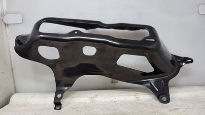2014 CAMARO RH PASSENGER TAIL LIGHT BUCKET MOUNT 28907 - image 9