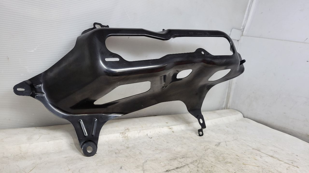 2014 CAMARO LH DRIVER TAIL LIGHT BUCKET MOUNT 28908 - image 6