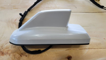 2023 SIERDEN15 SHARK FIN ANTENNA WHITE 85153569 29078 - image 2