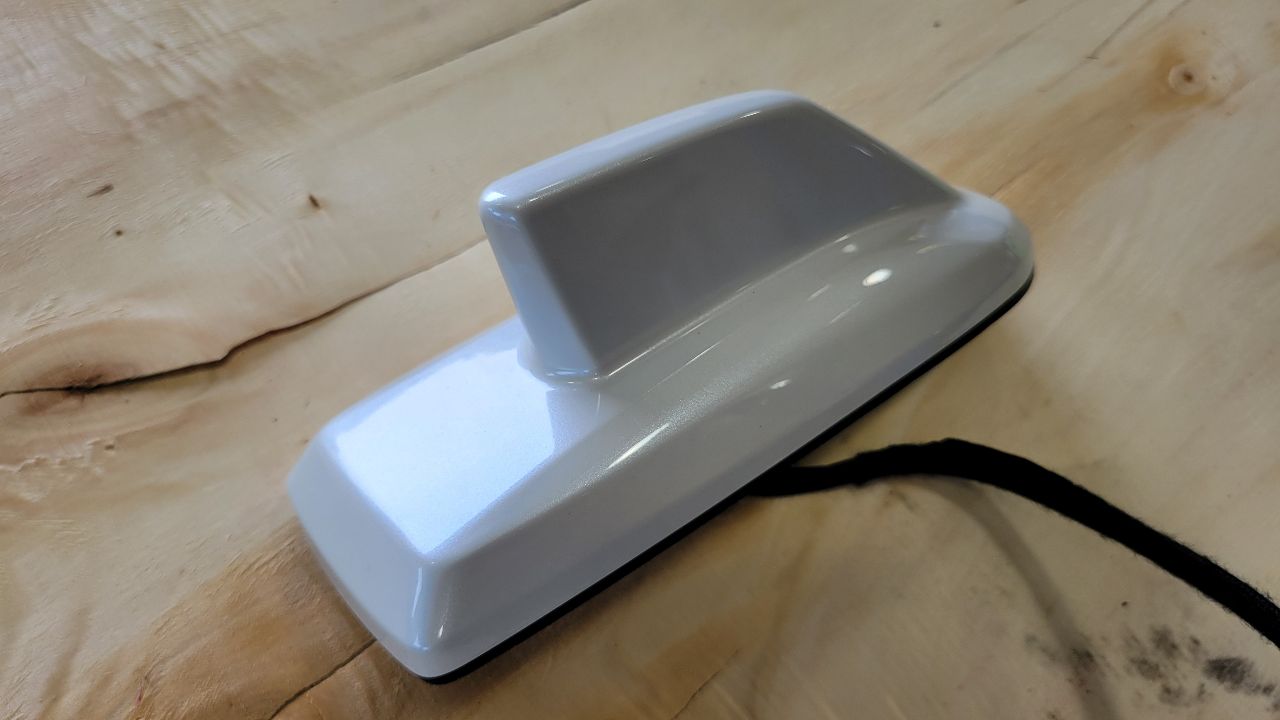 2023 SIERDEN15 SHARK FIN ANTENNA WHITE 85153569 29078 - image 5