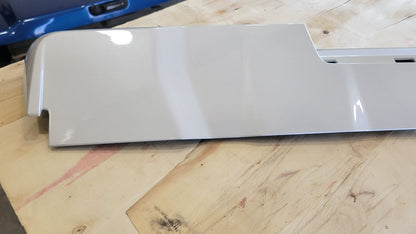 2023 SIERDEN15 REAR CAB SPOILER ABALONE WHITE G1W 29091 - image 6