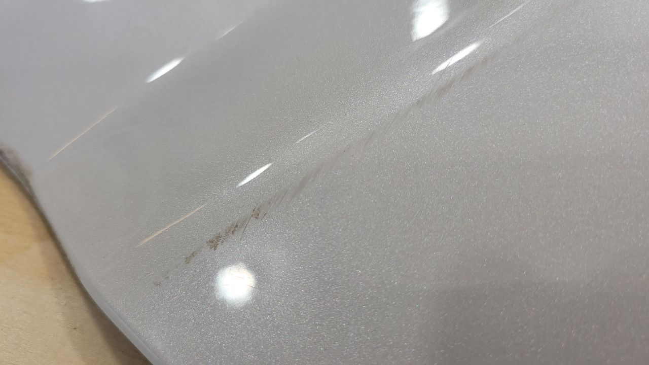 2023 SIERDEN15 REAR CAB SPOILER ABALONE WHITE G1W 29091 - image 9