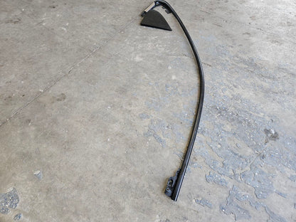 2022 SILVRDO15 LH FRONT UPPER REVEAL MOLDING BLACK 29170 - image 3