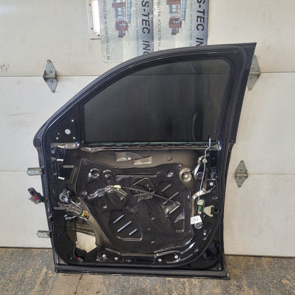 2019 ESCALADE RH FRONT DOOR BLACK 6L1.5 LIP DENTED 29184 - image 9
