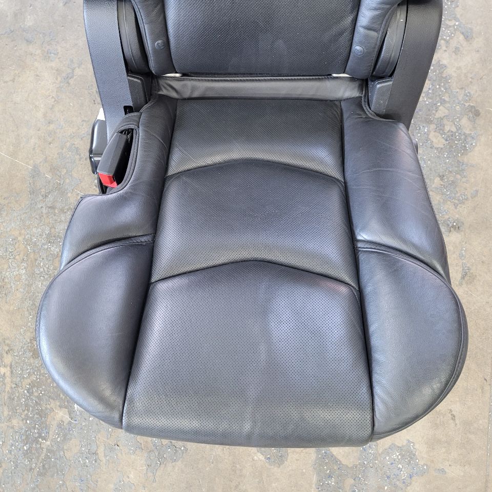 2019 ESCALADE 2ND ROW REAR BUCKET SEATS BLACK 29185 - image 5