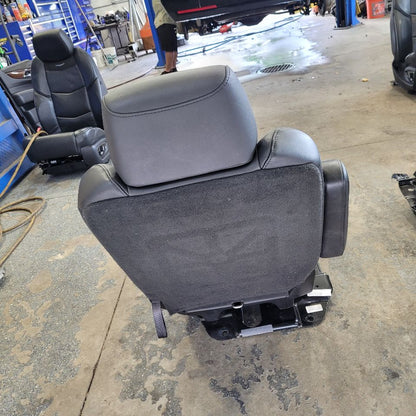 2019 ESCALADE 2ND ROW REAR BUCKET SEATS BLACK 29185 - image 7