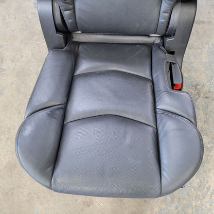 2019 ESCALADE 2ND ROW REAR BUCKET SEATS BLACK 29185 - image 9