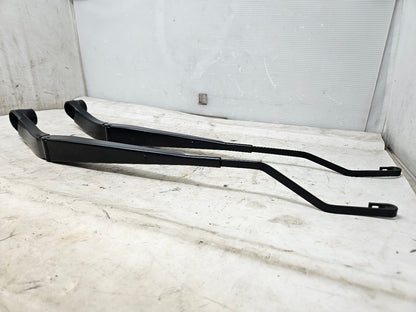 2019 ESCALADE FRONT WINDSHIELD WIPER ARMS ARM PAIR 29190 - image 3