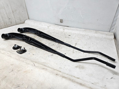 2019 ESCALADE FRONT WINDSHIELD WIPER ARMS ARM PAIR 29190 - image 8