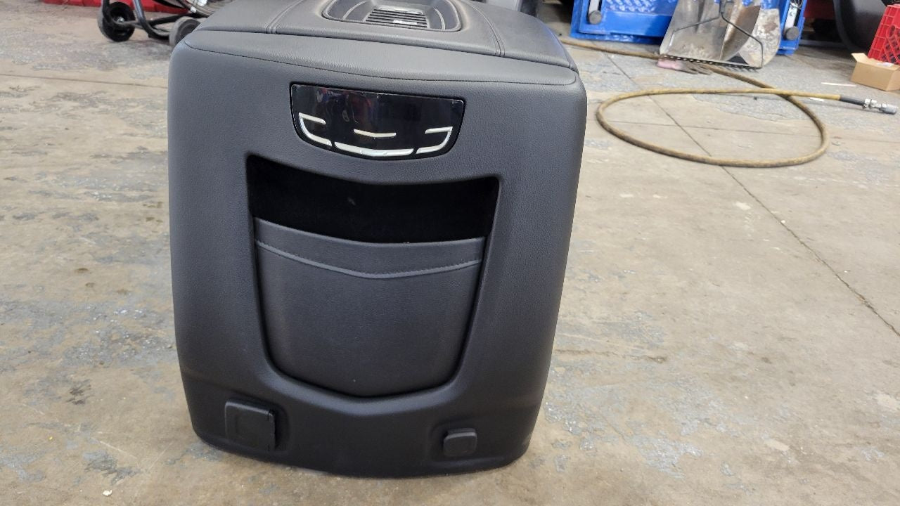 2019 ESCALADE FRONT CENTER CONSOLE BLACK 29210 - image 4