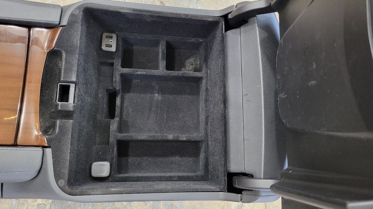 2019 ESCALADE FRONT CENTER CONSOLE BLACK 29210 - image 9