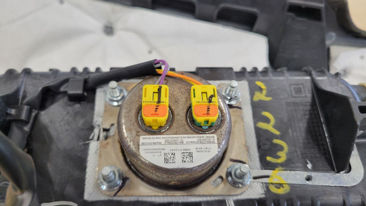 2019 ESCALADE RH PASSENGER DASH PANEL W/BAG 29217 - image 10
